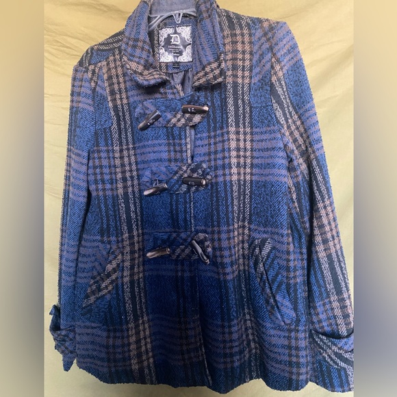 ❤️. Dollhouse blazer jacket by: Dollhouse - Picture 2 of 7